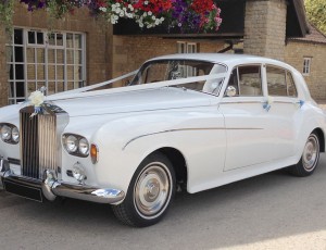 rolls-royce-silver-cloud-3-front